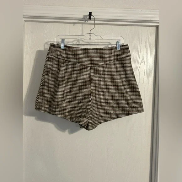 Vestique plaid poly wool blend mini skort NWT - Picture 2 of 10